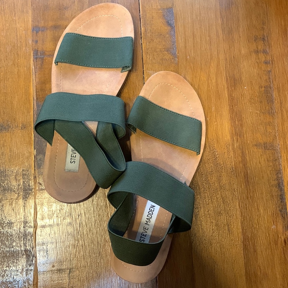 STEVE MADDEN IRIA SANDALS